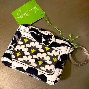 Vera Bradley In a Snap Card Case- Fanfare